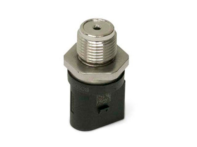 Mercedes-Benz Fuel Pressure Sensor - on Fuel Rail | 2007-2009 0061536528