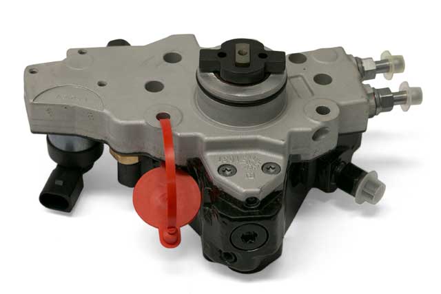 Mercedes-Benz Fuel Pump High Pressure Mechanical Pump Rebuilt | 2005-2006 646070040160