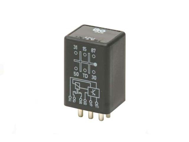 Mercedes-Benz Fuel Pump Relay | 1972-1981 0015450605