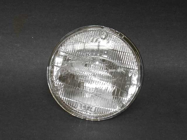 Mercedes-Benz Sealed Beam Headlight Halogen - High Beam 5 3/4 Inch | 1956-1989 0008265499