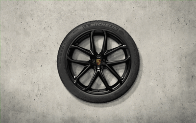 Porsche 21 in Gt Design Summer Wheel & Tire Set - 95B044668N - Macan 15-23 95B044668N