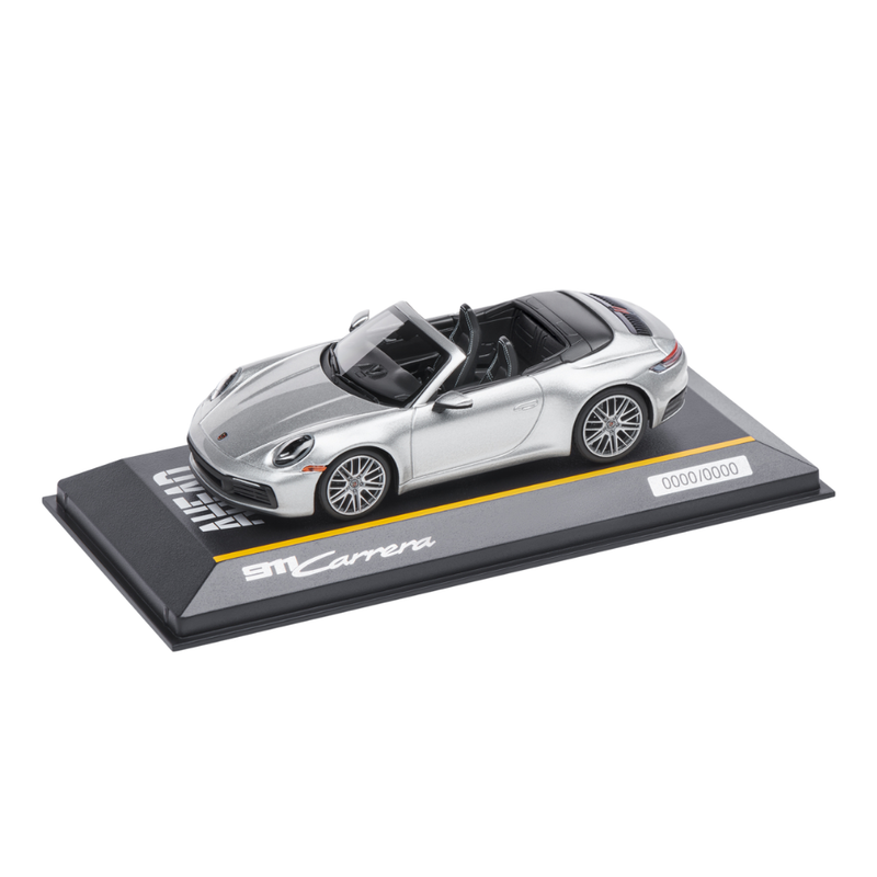 Porsche 911 Carrera Cabriolet 992 Collectors Model Car - Scale 1:43