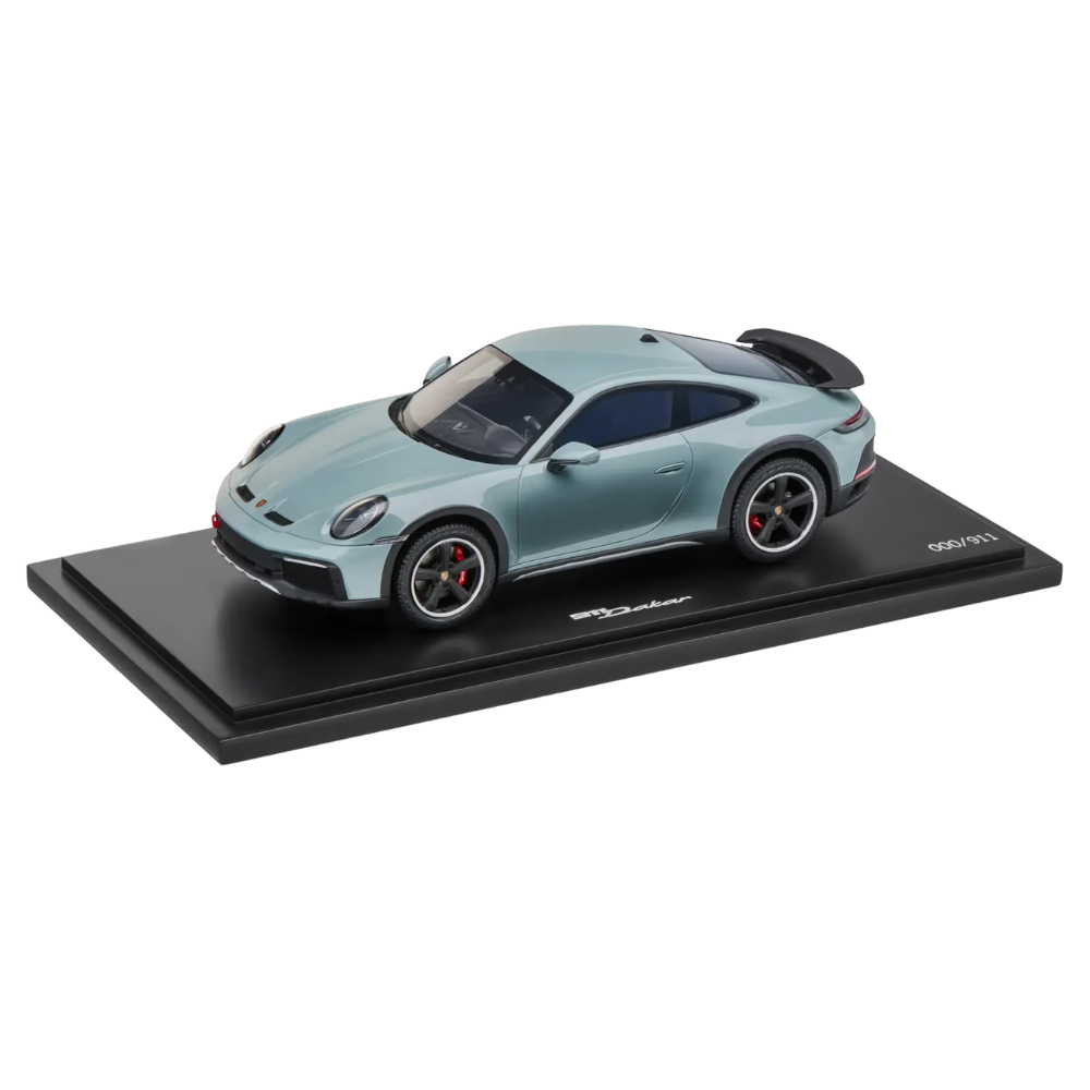 Porsche 911 Dakar 992 Resin Collectors Model Car - Scale 1:18