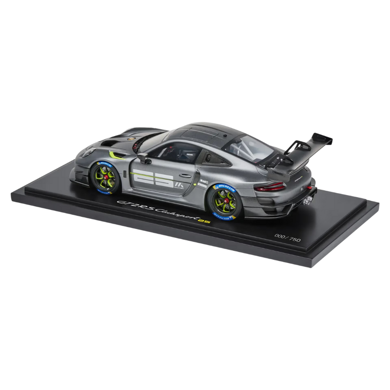 Porsche 911 GT2 RS Clubsport 25 Collectors Model Car - Scale 1:18
