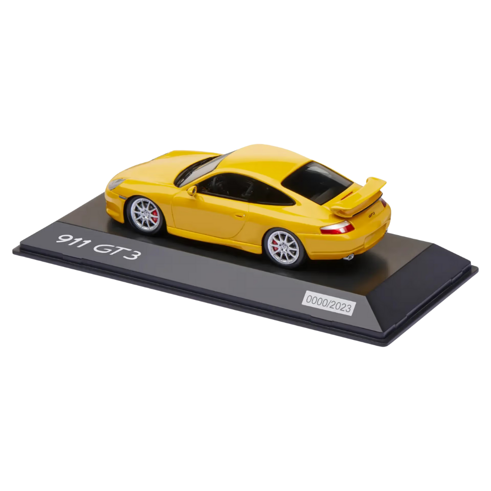 Porsche 911 GT3 996 Yellow Collectors Model Car - Scale 1:43