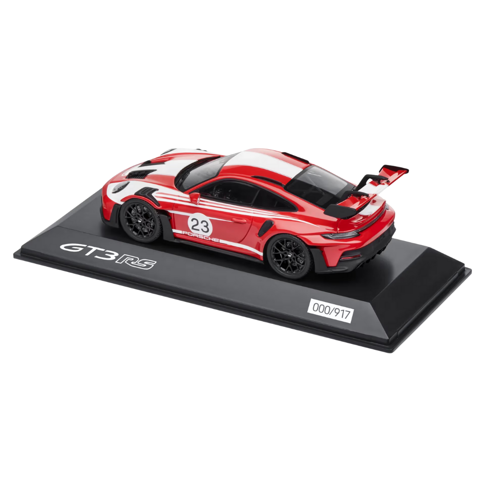 Porsche 911 GT3 RS 992 Resin Collectors Model Car - Scale 1:43