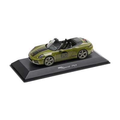 Porsche 911 Spirit 70 Collector Model Car - Olive Neo