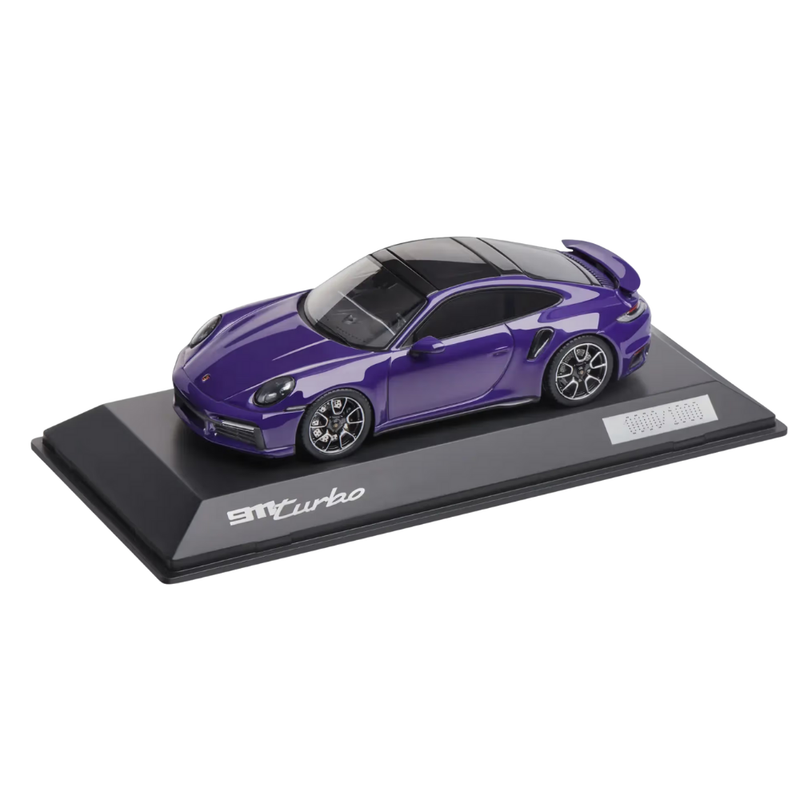 Porsche 911 Turbo Coupe 992 Collectors Model Car - Scale 1:43