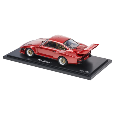 Porsche 935 Street Red Resin Collectors Model Car - Scale 1:18