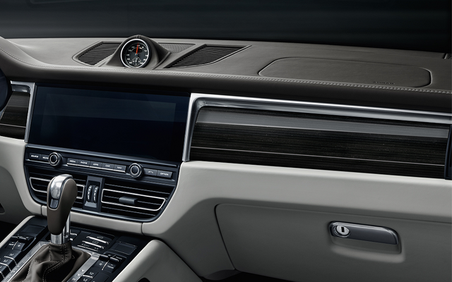 Porsche Anthracite Chestnut Interior Package - 95B044805B - Macan 15-23 95B044805B