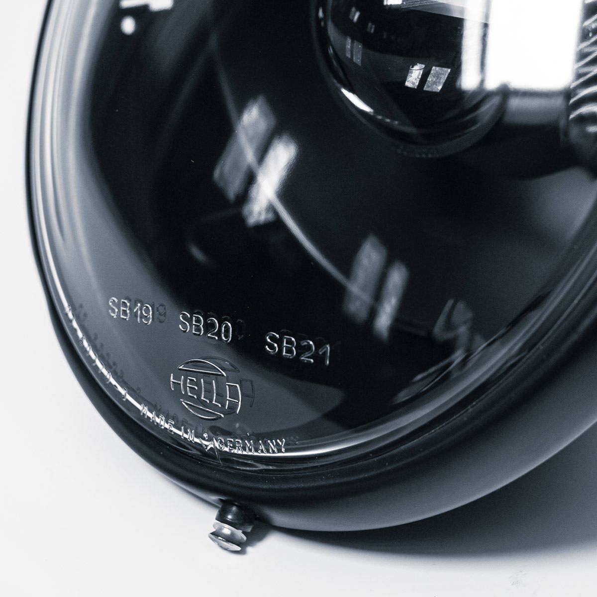 Porsche Bi-LED H5 Headlight Set Of 2 - 911 65-94 CB-BLED-H5