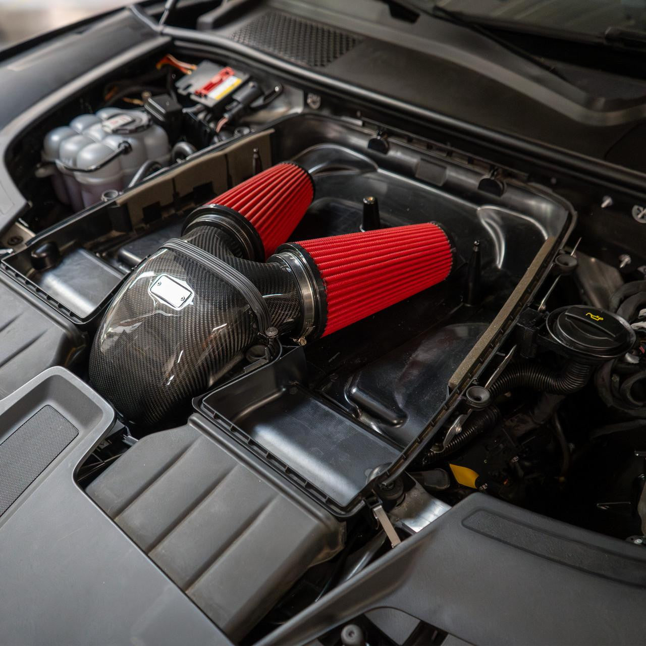 Porsche Carbon Air Intake System - Black - Cayenne | 2019-2025 EVE-CYNV6-CF-INT