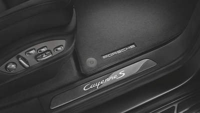 Porsche Cayenne Door Entry Guards In Carbon - 95804480017 - E2 11-18 95804480017