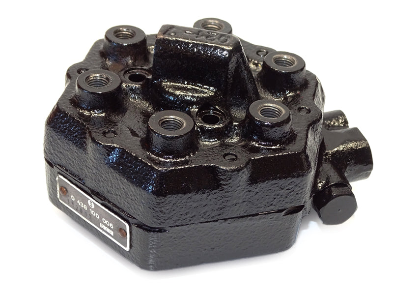 Porsche Fuel Distributor - 911 74-77 911-110-935-AX