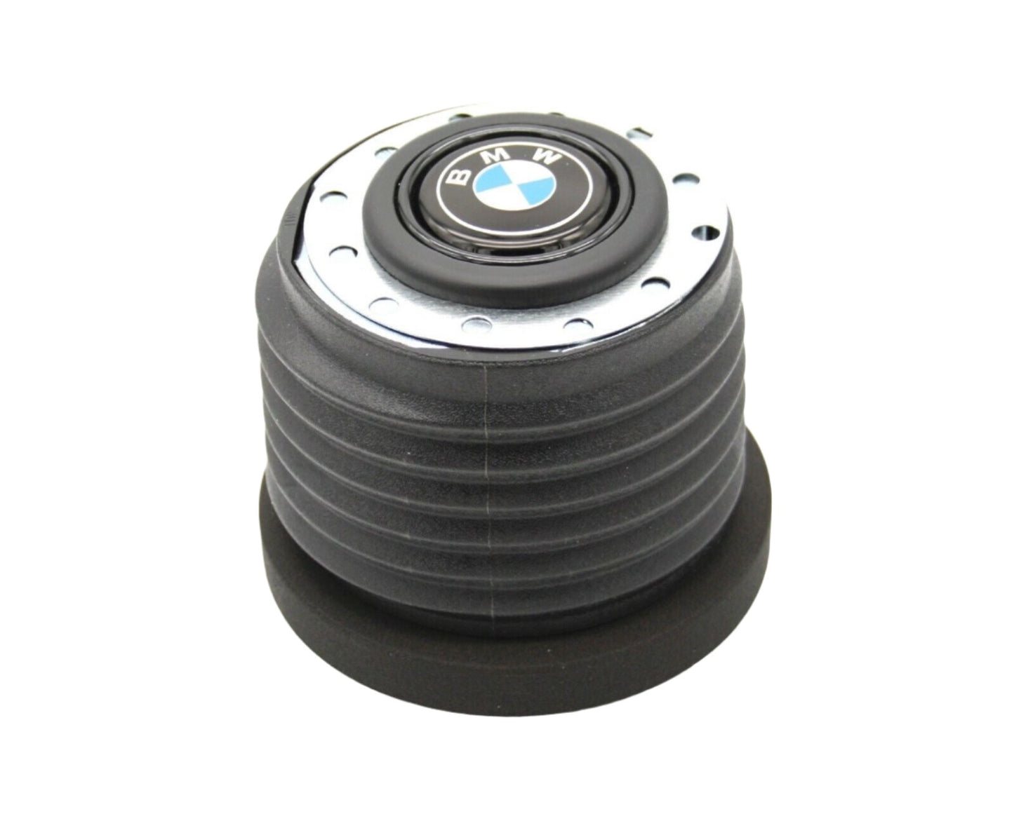 Porsche MOMO Hub Kit - 1502/1602/2002 66-77 12112110155