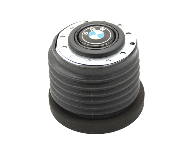Porsche MOMO Hub Kit - 1502/1602/2002 66-77 12112110155