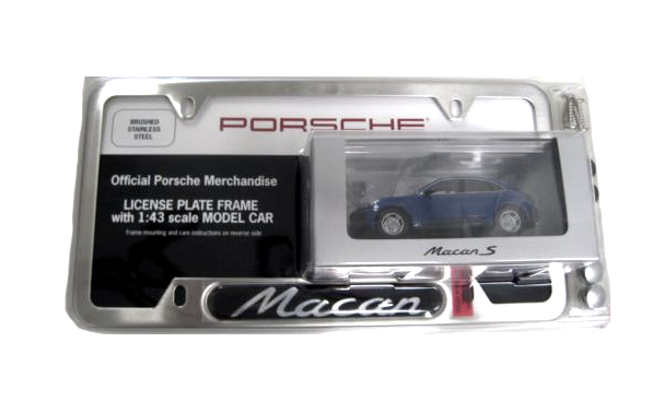 Porsche Macan Gift Set Frame Model Car - PNA70204404 PNA70204404