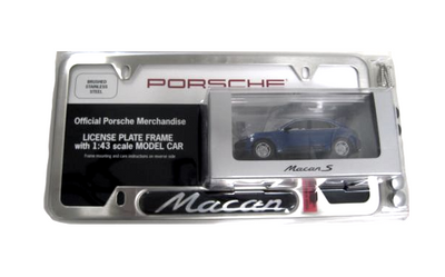 Porsche Macan Gift Set Frame Model Car - PNA70204404 PNA70204404