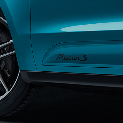 Porsche Model Designation Macan S On Side Blades Black - 95B04481580041 - Macan 15-23 95B04481580041