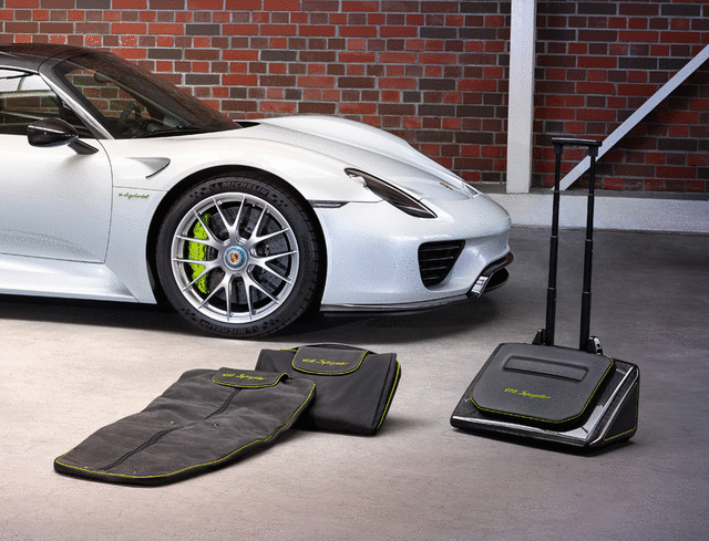 Porsche Spyder Luggage Set 3 Piece - 91804400005SPA - 918 13-15 91804400005-SPA