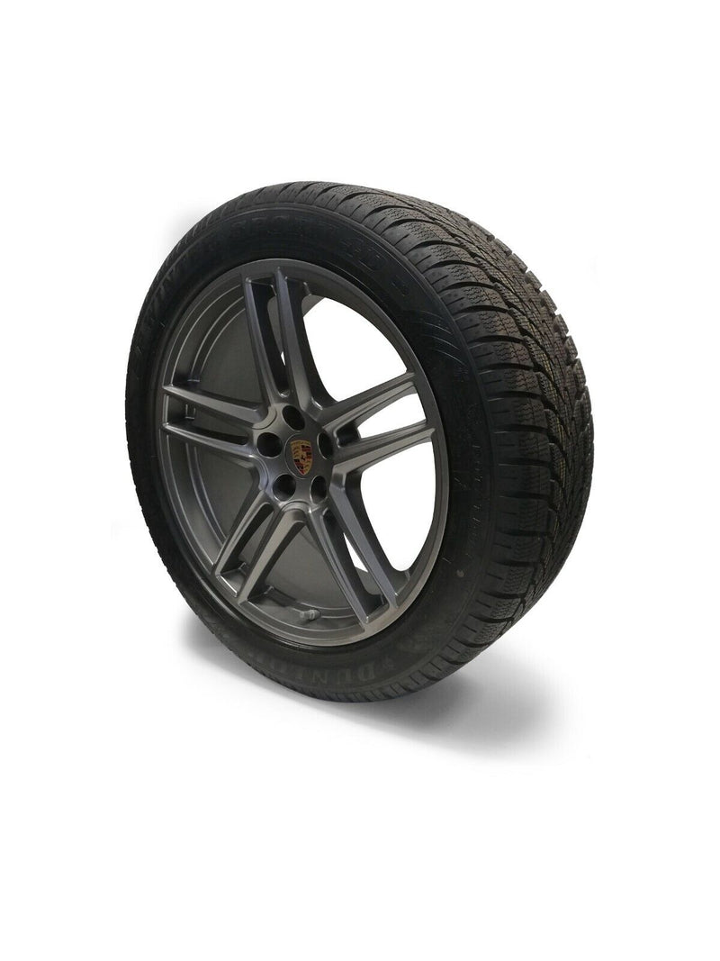 Porsche Winter Wheel Set 20 in Macan Turbo Dunlop - 95B044642F 95B044642F