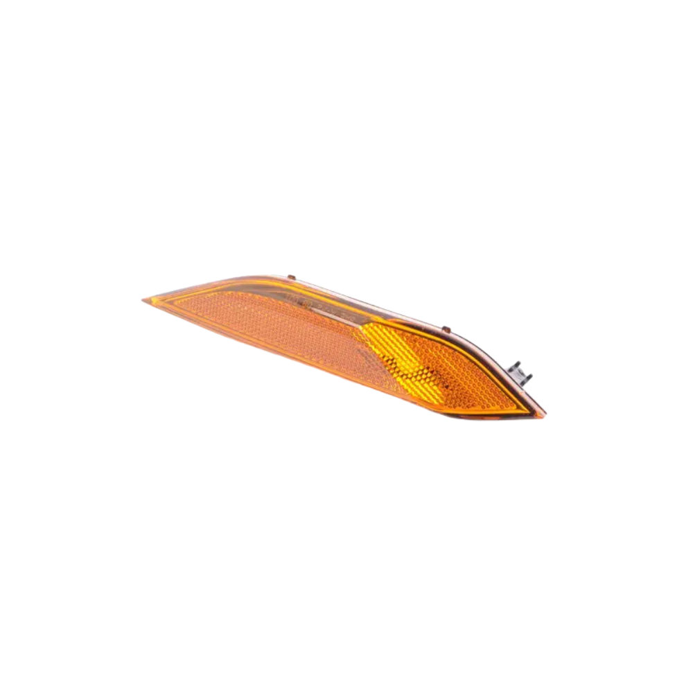 Side Marker Light - Right - Cayenne | 2011-2014