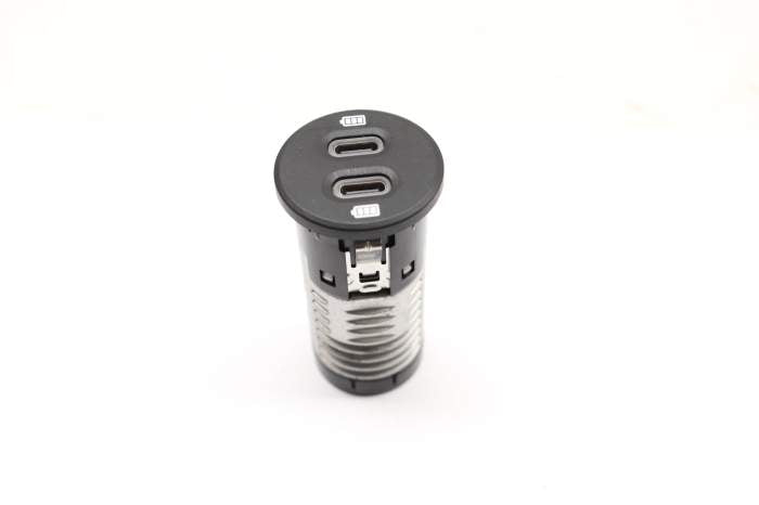 Type-C Dual Port USB Connector - Cayenne | 2024