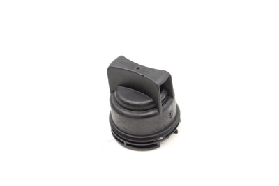 Urea Solution Adblue Container End Cap - Cayenne | 2013-2016