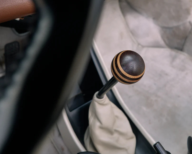 Wenge - Oak 917 Shifter Knob - Black Anodised - 911 | 1965-1989