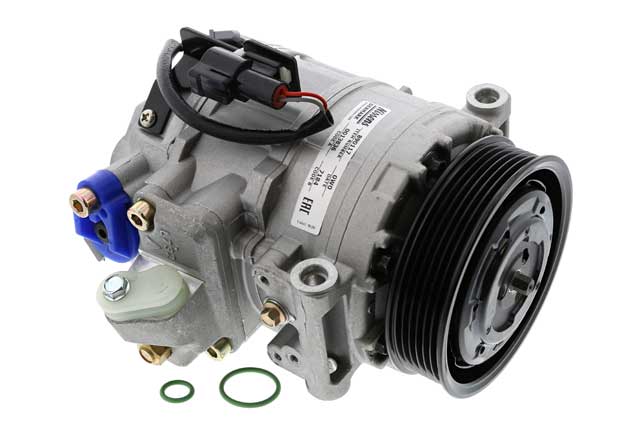 Mercedes-Benz A/C Compressor with Clutch | 1978 C2C39502