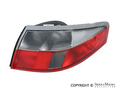 Taillight Assembly, Right (99-05) - Sierra Madre Collection