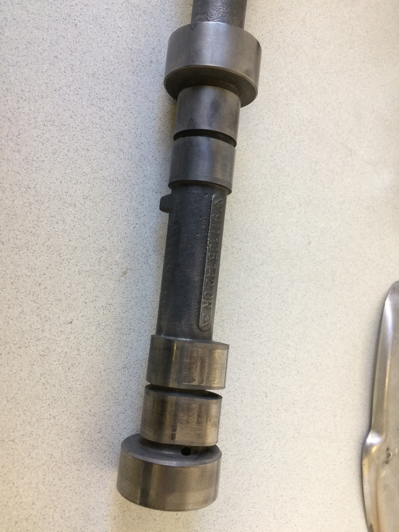 Porsche Camshaft - Right - Used - 911 70-77 911-105-142-0R