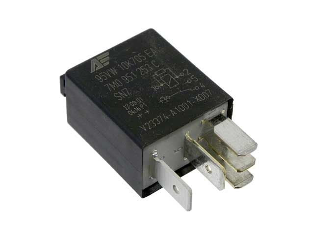 Porsche Fuel Pump Relay 03-14 999-657-014-90