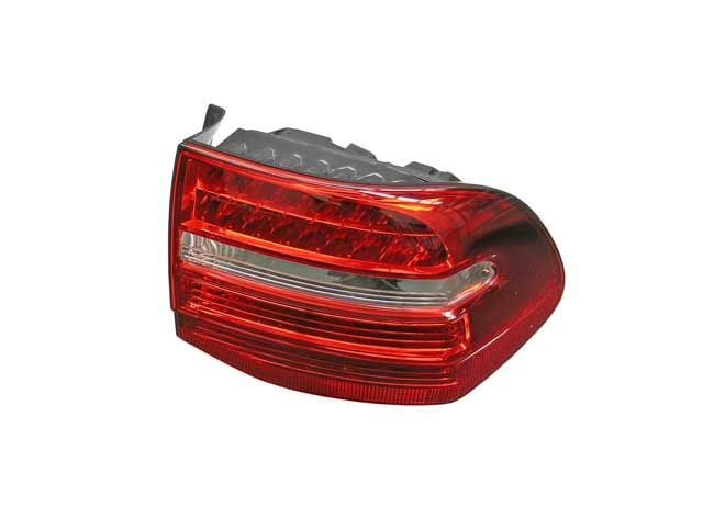 Porsche Taillight Assembly with Bulb Holder - Cayenne 08-10 955-631-488-11