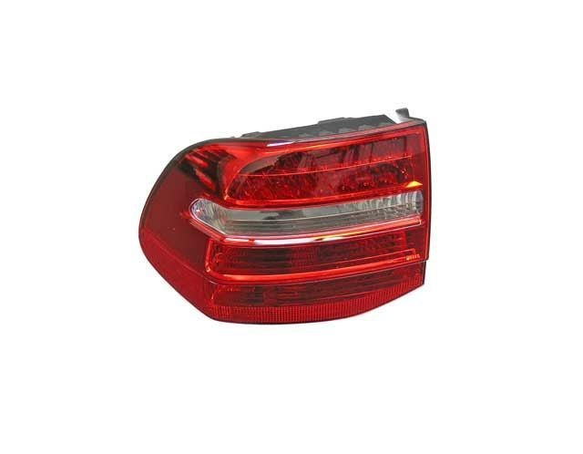 Porsche Taillight Assembly with Bulb Holder - Cayenne 08-10