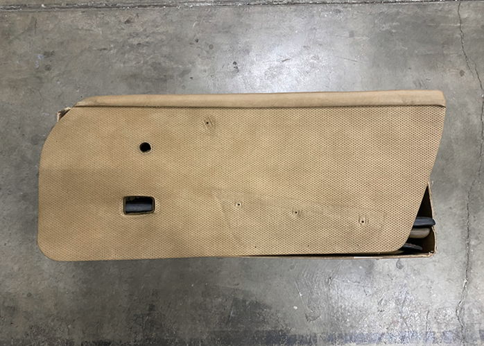 Porsche Used Door Panel Set - 914 70-76 SMC-914-556